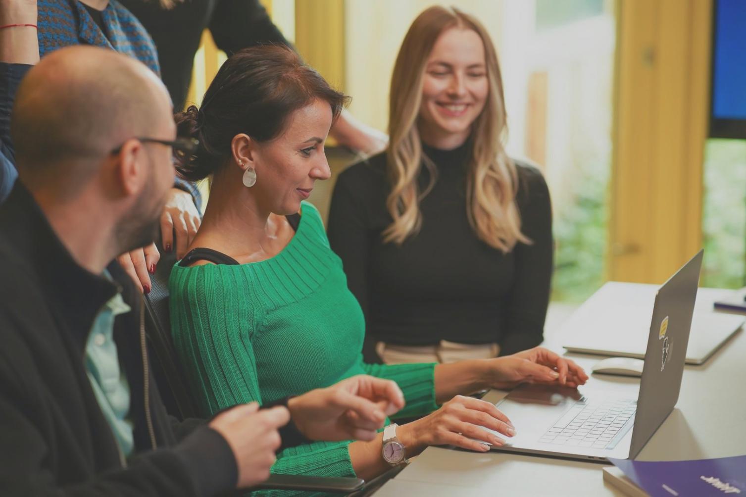 Interactive learning session with business owners discussing financial concepts